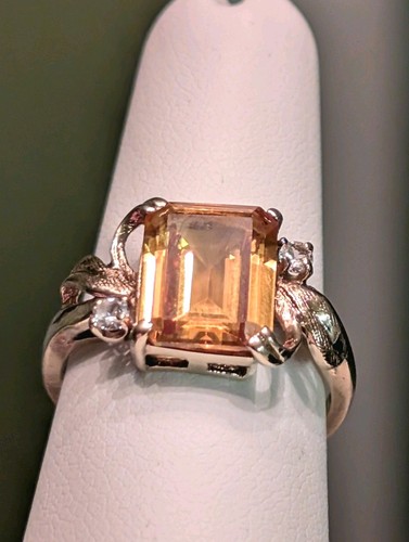 Vintage yellow sapphire - yellow, 10k