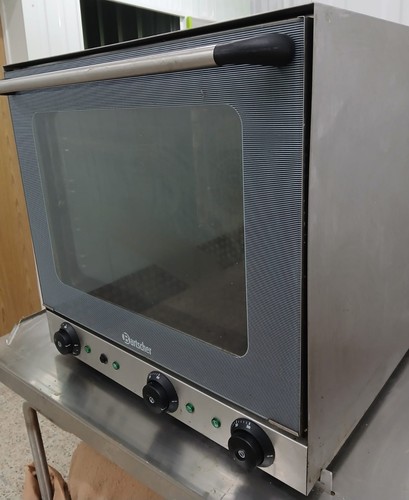 Convection oven with steam - convection,