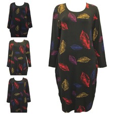 Capri Clothing leaf print