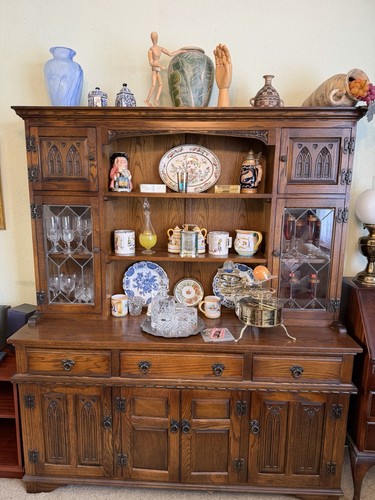 This vintage oak - a, dresser