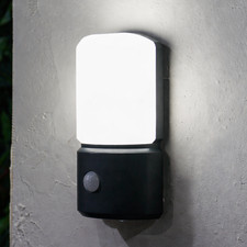 Battery LED Motion Sensor