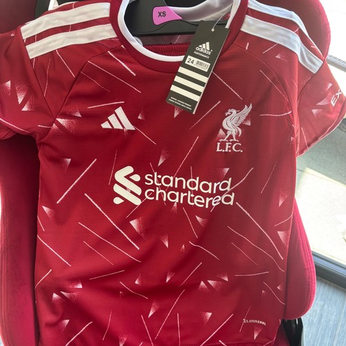 Kids liverpool kits 25 - kits, £25