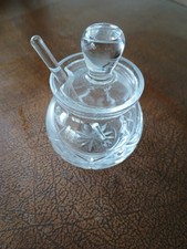 VINTAGE WEDGEWOOD CUT GLASS MUSTARD POT WITH LID & SPOON