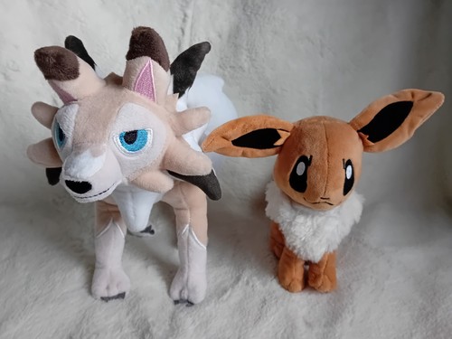 Pokemon lycanroc and eevee - pokemon,