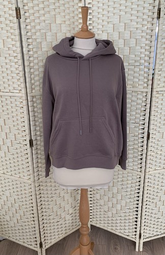 Light brown pull over - pull,