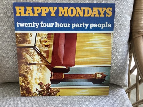 Happy mondays hour party - mondays,