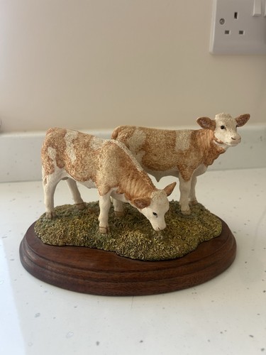 Border fine arts simmental - fine,