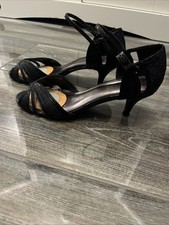 Pavers Women's Sandal Size 5 Black