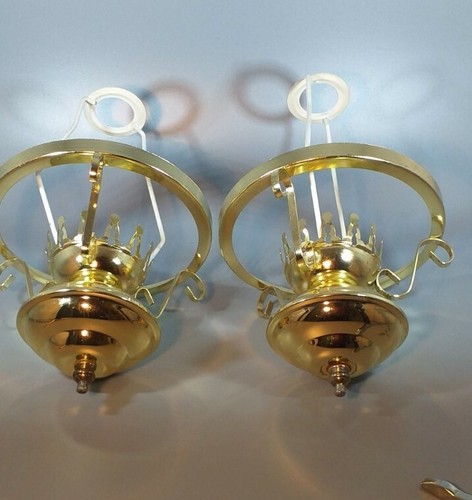 Vintage oil lamp - style, hanging