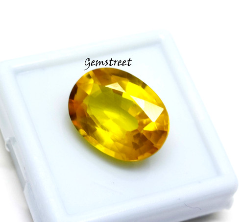 Fine quality ring - size, 8