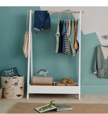 Happy Days Dressing Up Rail