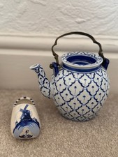 Vintage Old Taiwan Teapot