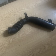 Freelander 2 Air Intake Pipe