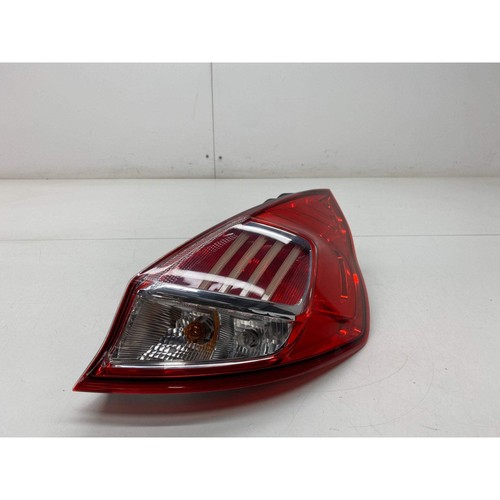 Ford fiesta tail - st, light