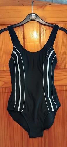 Size padded swimming - size,