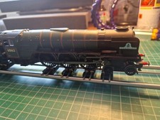 HORNBY "Tornado" loco (green) OO gauge - DCC FITTED