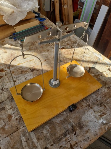 Chicane vintage balance scales - vintage,
