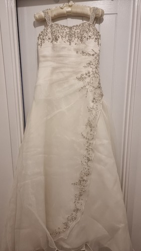Trudy lee wedding dress size - trudy,