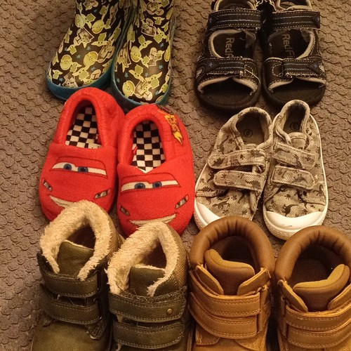 Six pairs boys size 6 - six,