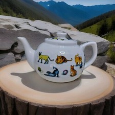 Paul Cardew 2007 Teapot "Pussy
