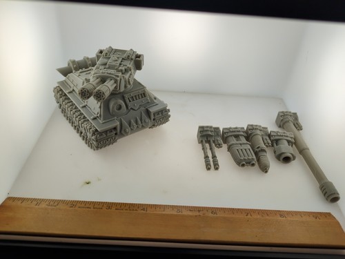 Grimdark space ork - tank, 6