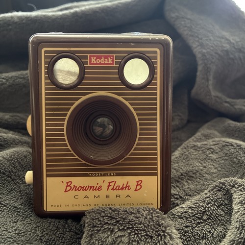 Kodak brownie flash - kodak,