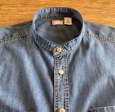 MENS SUPER GRANDAD SHIRT BY LEVIS       20.  COLLAR.  SIZE XL