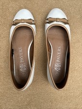 Pavers Ladies Shoes Size 3