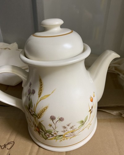 Marks spencer harvest - marks, teapot