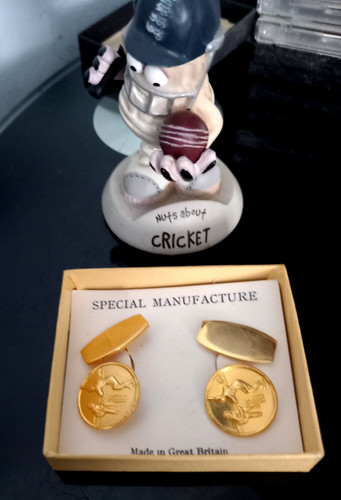 Cricket vintage gold plated - cricket,