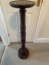 Wooden Jardiniere Plant Stand