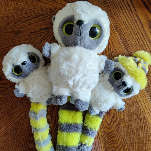 Aurora yoohoo friends - &,