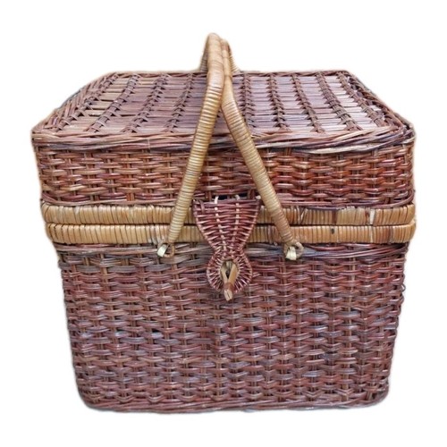 Person large wicker - person,