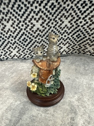 Country artists small model - country,