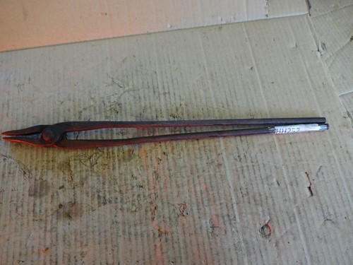 Blacksmiths tongs size in - blacksmiths,