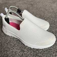 Skechers White Goga Max Gen 5