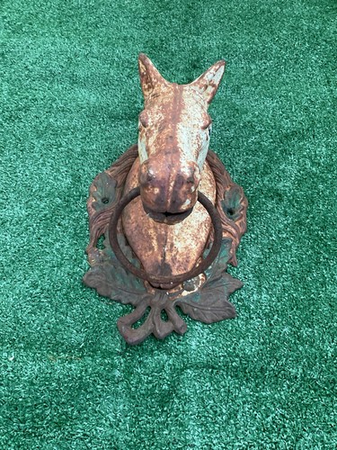 Cast iron horse head - iron,