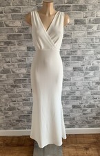 064 Wrap Bust Figure Hugging