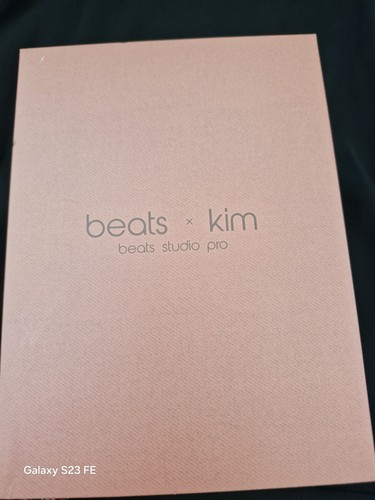 Beats kim studio - beats, ×