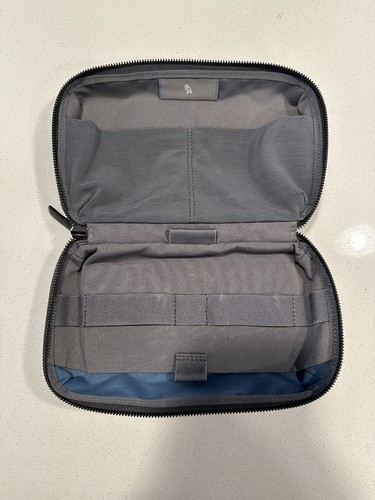Bellroy tech kit - bellroy,