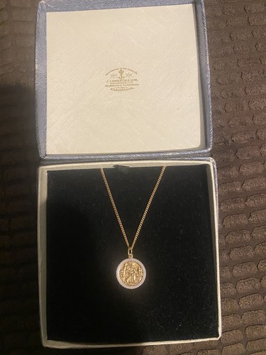 Very fine quality - very, gold
