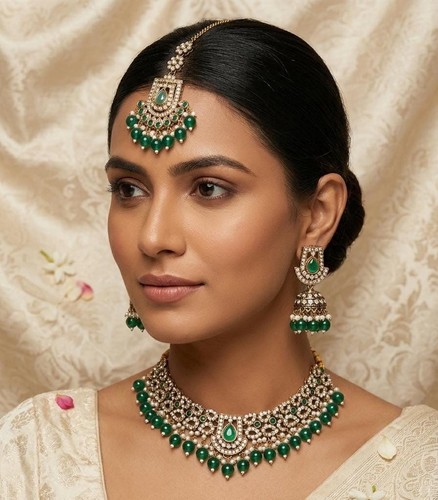 Green gold choker necklace - gold,