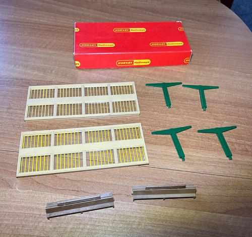 Hornby 2 x platform - oo,