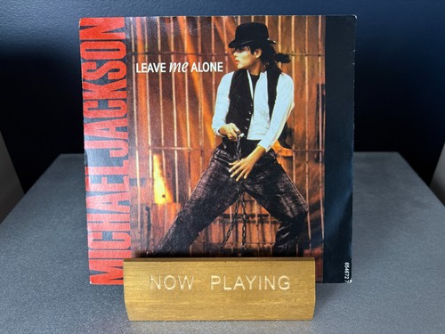 Michael jackson leave alone - me,