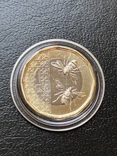 2024 BEES £1 One Pound Coin