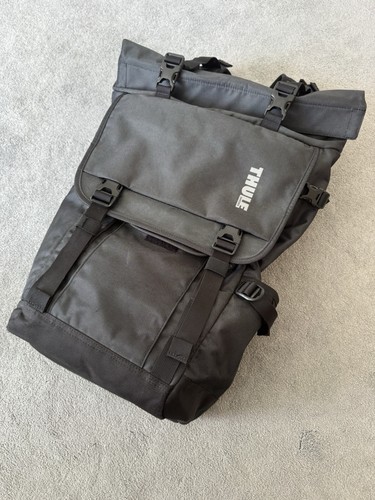 Thule large camera and laptop