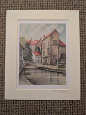 ROBIN HOODS BAY SHOWERS