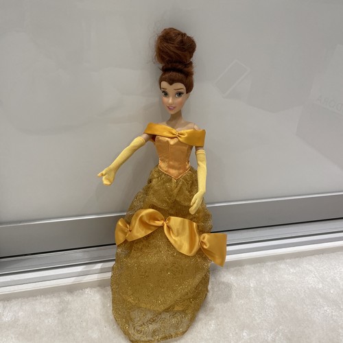 Disney store belle classic - store,