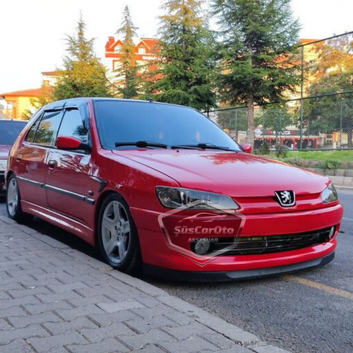 Front bumper lip splitter - front,