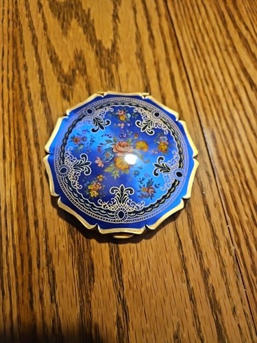 Vintage stratton powder - vintage,